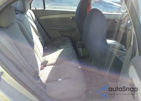 2010 Chevrolet Malibu Ls z USA, uszkodzony, nr VIN 1G1ZB5EBXAF257795